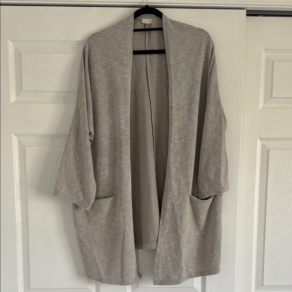 Women's Gray Open-Front Sweater